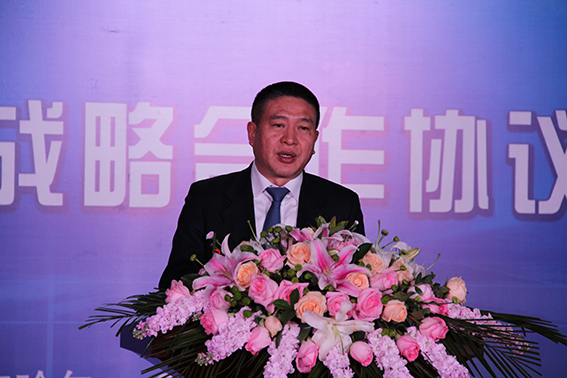 上海电气副总裁、风电集团党委书记、董事长金孝龙